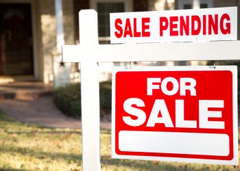 Pending Sales Dip, With Inventory Scarce