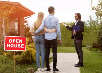 4 Ways to Leverage Summertime for Your Business