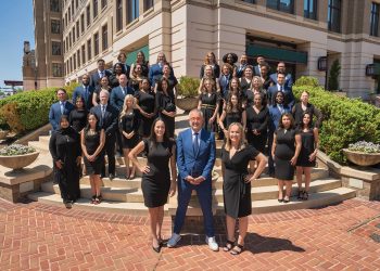 Virginia Mega-Team Thrives on First-Class Service