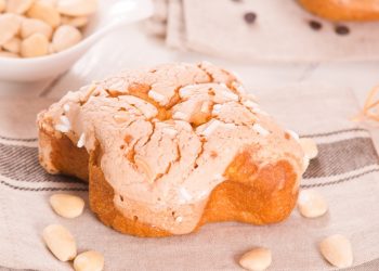 How to Make Delicious Italian Easter Bread