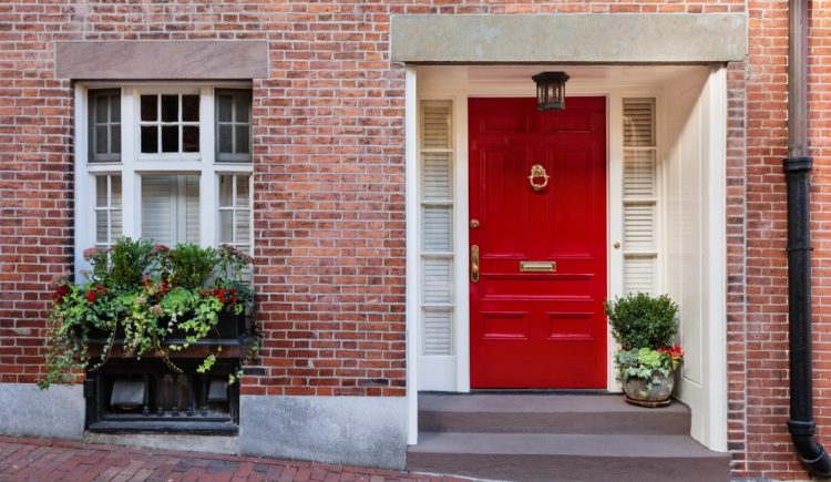 Signs That Your Home’s Brick Exterior Is Damaged