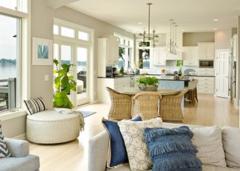 Lake House Design Tips for Extra Space and Functionality