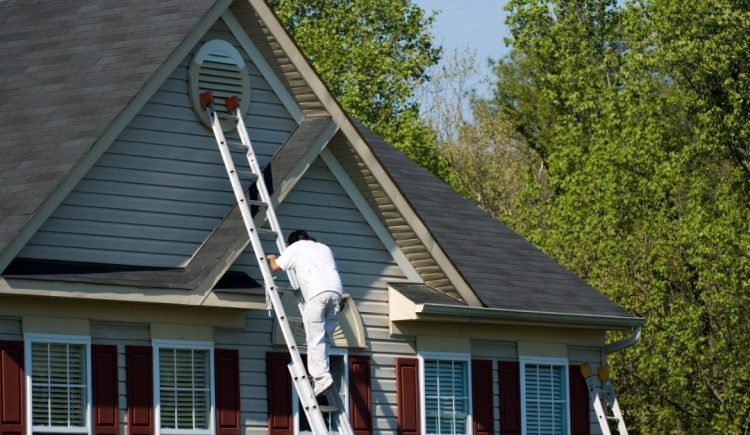 Can Changing the Color of Your Home’s Exterior Help You Sell It Faster?