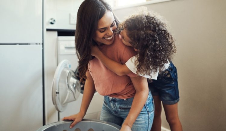 How to Get Your Whole Family Involved in Spring Cleaning