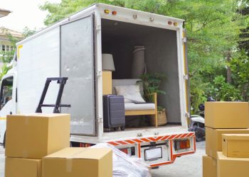 Before You Buy a House, Think About Your Complete Financial Picture