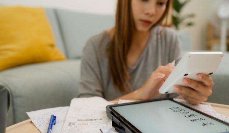 Should You Use a Cash-Out Refinance to Cover Your Child’s College Tuition?