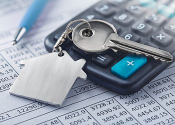 Mortgage Mix: Rocket Offers Buyouts While Rates Decline