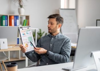 4 Ways to Rethink and Boost Your Transparency as an Agent