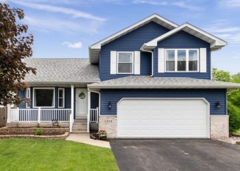 How Homeowners Insurance Coverage Applies to Driveways