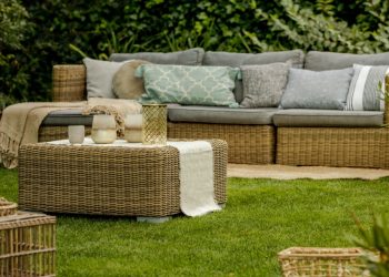 How to Create an Oasis in Your Backyard