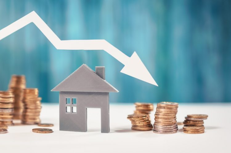 Mortgage Application Payments Decrease Slightly in June