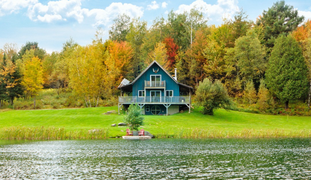 What You Should Know About Maintaining a Waterfront Property - Vimarsana News