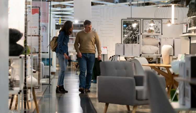 Furniture Shopping Tips for New Homeowners