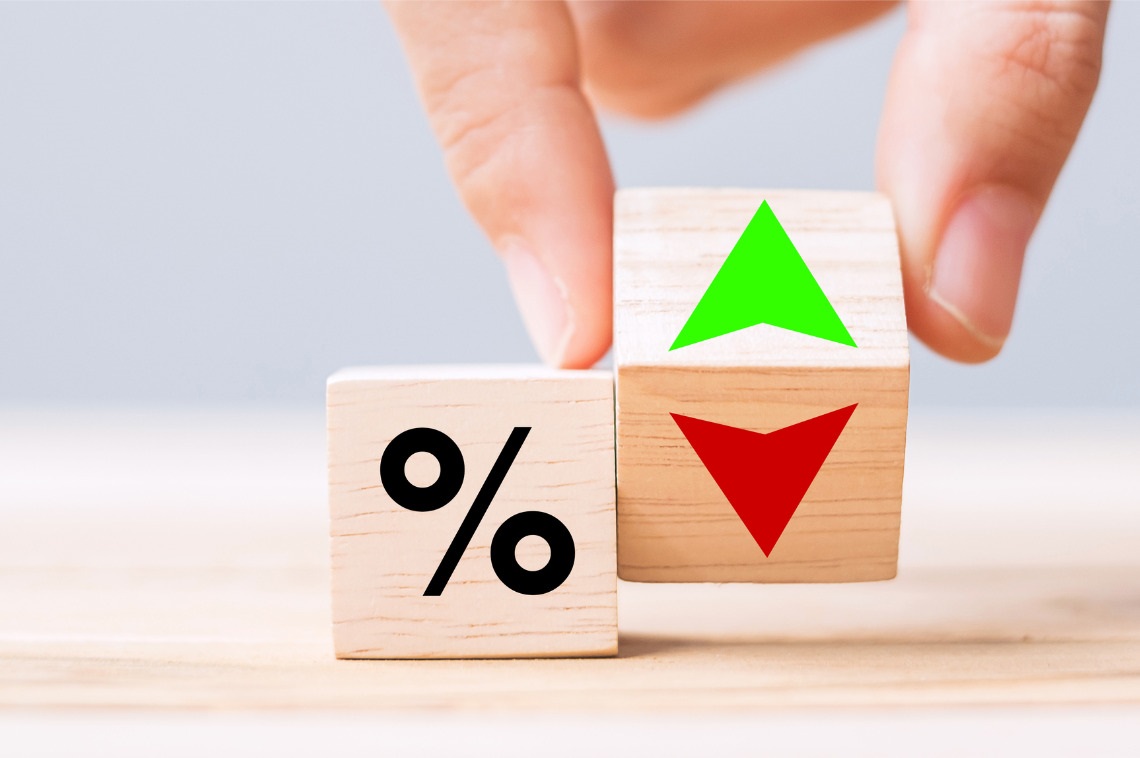 Mortgage Rates Take a Slight Dip This Week, but Remain Over 7% - Vimarsana News
