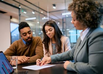 How to Refinance the Mortgage on a Rental Property