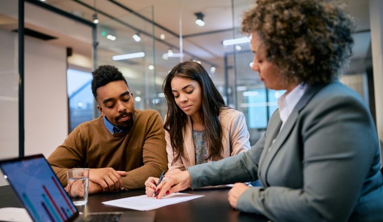 How to Refinance the Mortgage on a Rental Property