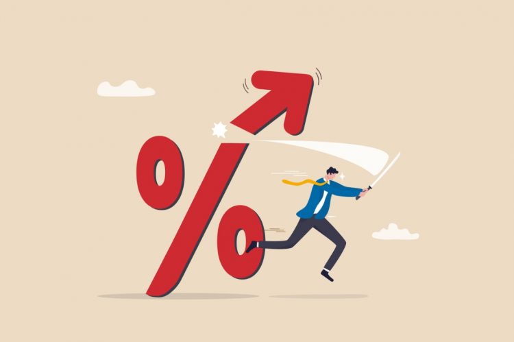 Inflation Rises Again, Though Economists Stay Optimistic