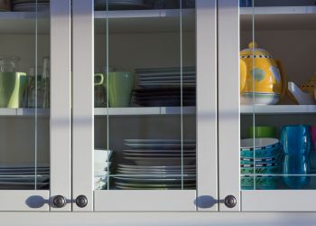 Are Cabinets With Glass Doors a Good Choice for Your Kitchen?