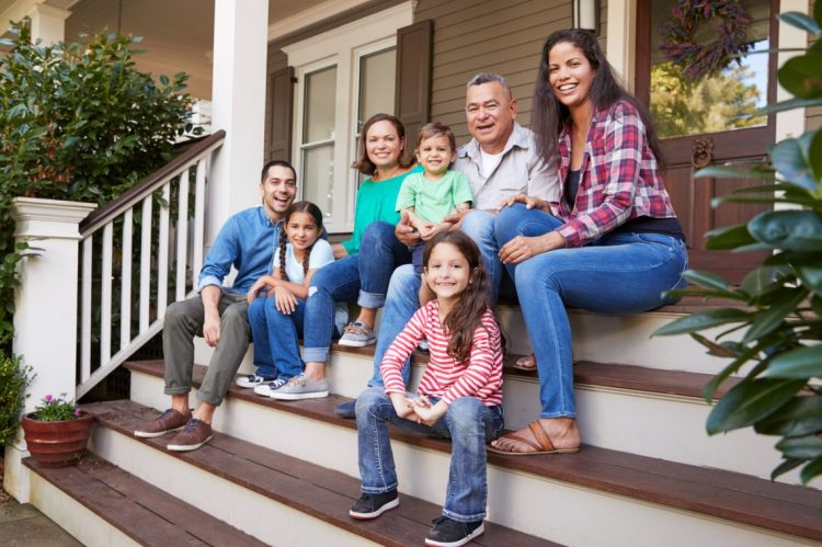 Living With Family Becomes More Common Amid Affordability Challenges