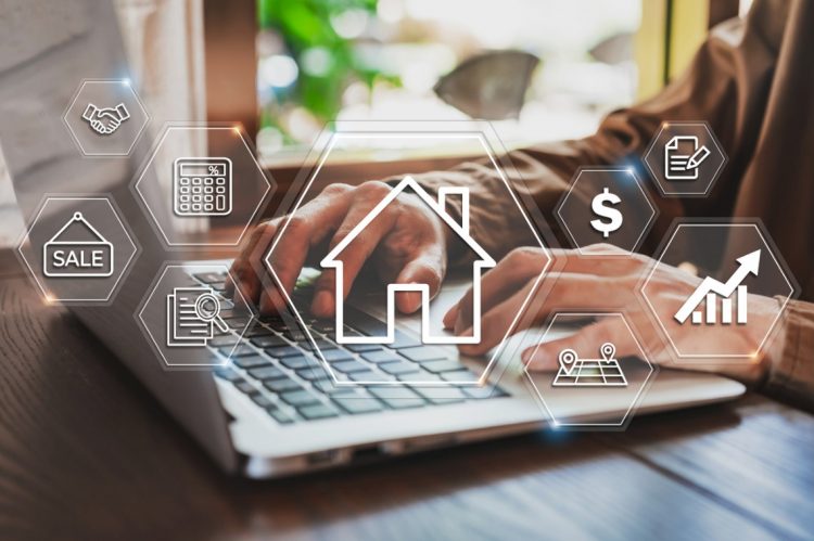 Mortgage Applications Hit 28-Year Low