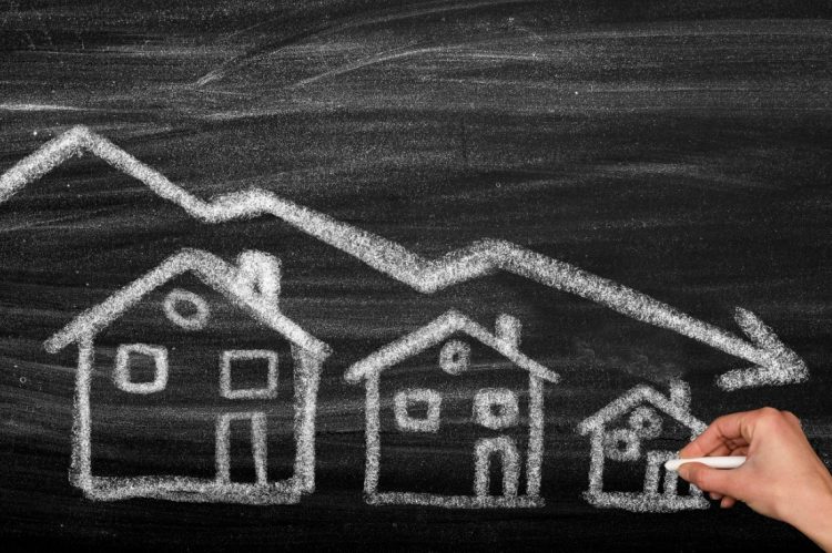 Multifamily Rents Decline in October 2023