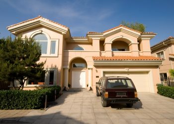 What’s The Difference Between a Large House and a McMansion?