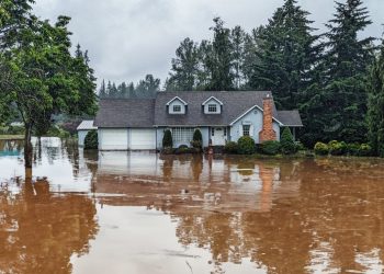 NAR Reveals Survey of Flood Disclosure Policies