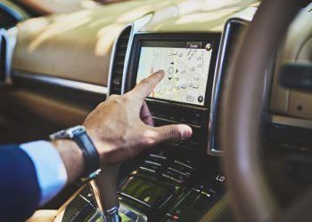 Rocket Homes Launches First AI-Driven Apple CarPlay Feature