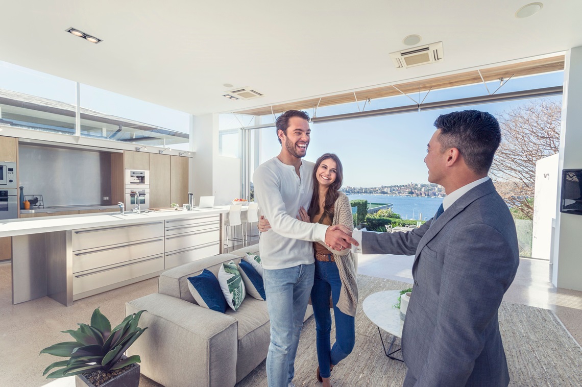 Luxury Real Estate Has a Positive Outlook for 2024 - Vimarsana News