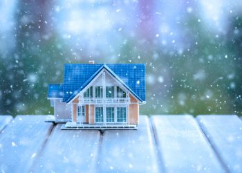 How to Successfully Sell a Home in the Winter Months