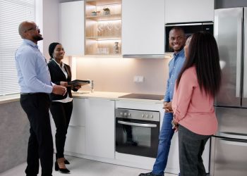 A Comprehensive Guide to the Pros and Cons of Buying Used Appliances