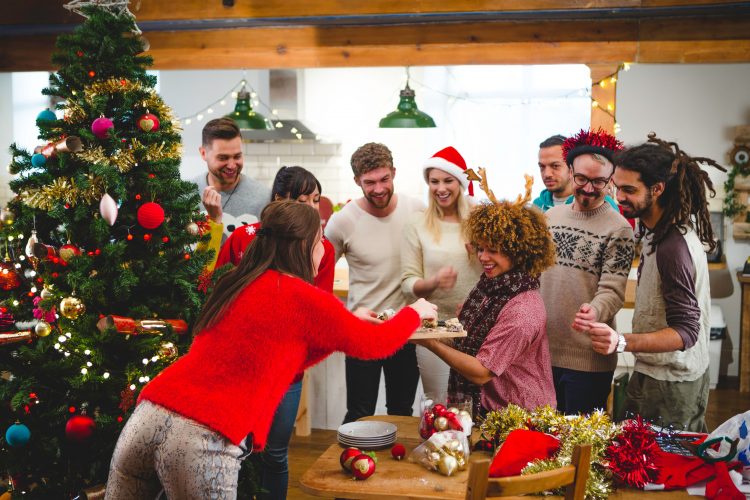 Tips for Hosting a Holiday Gathering in a Small Home