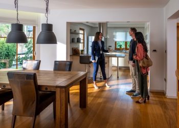 Open House Rules: Landing a Buyer While Gaining New Clients and Listings