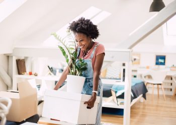 Single Women Homebuyers Redefining Market Norms and Trends