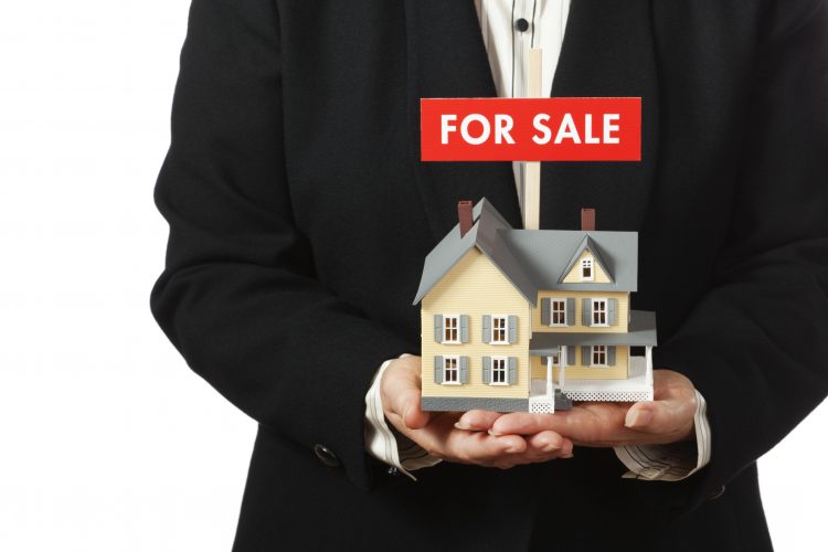What to Do When a House Isn’t Selling