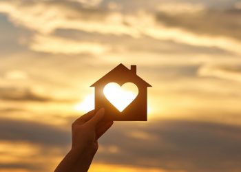 Mortgage Mix: Despite Elevated Mortgage Rates, Positive Signs and Renewed Confidence in the Housing Market Are Emerging