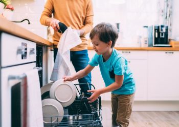 When Should Kids Start Doing Chores?