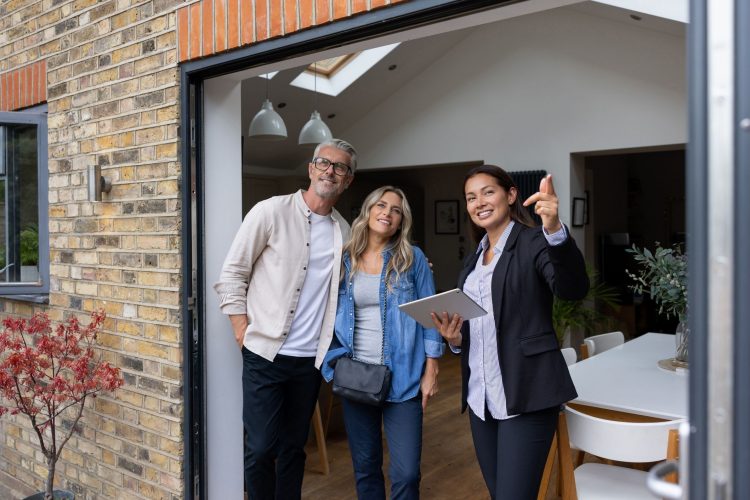 Choosing the Perfect Real Estate Agent