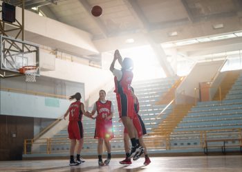 Thoughts on Leadership: The Caitlin Clark Effect