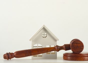 Douglas Elliman Settles Lawsuits, With Over Half of Payment ‘Contingent’