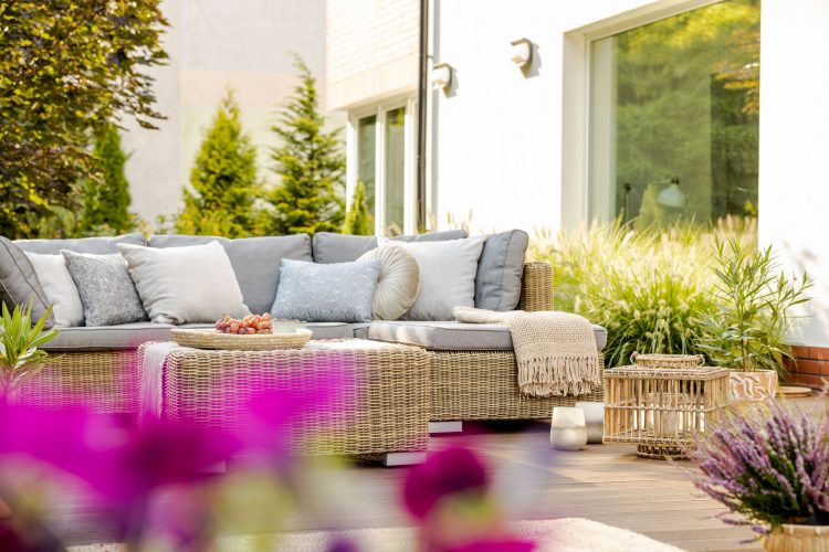 Creating the Ultimate Backyard Retreat: Outdoor Living Trends