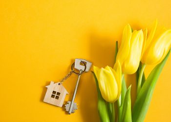 Common Mistakes to Avoid When Buying a Home in the Spring Market