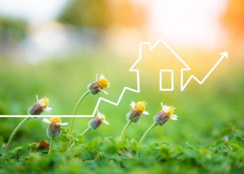 Advantages of Buying a Home Before Summer