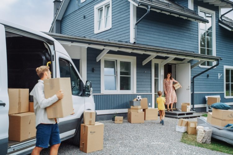 Fannie Mae Shows Consumer Sentiment Plateauing