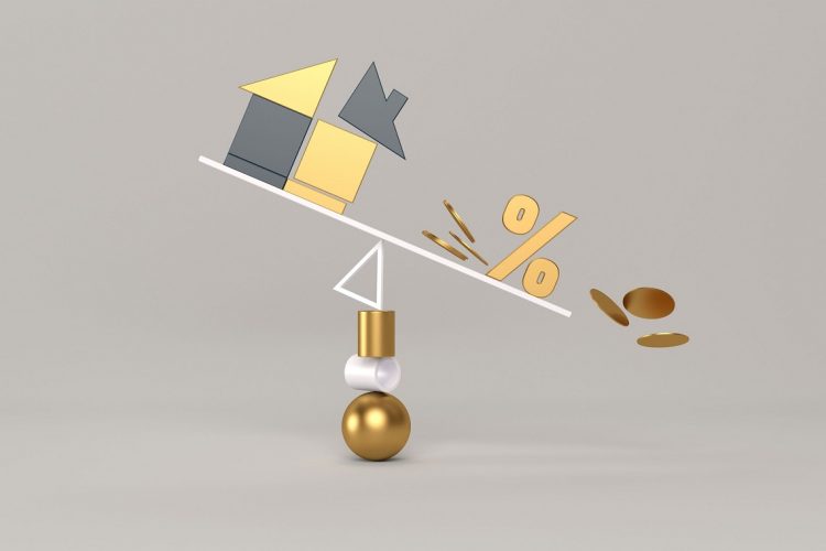 Mortgage Rates See First Reprieve in 5 Weeks