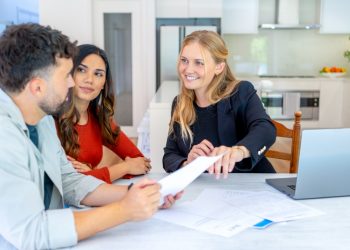 4 Ways to Use Localized Demographic Data to Impress Buyers