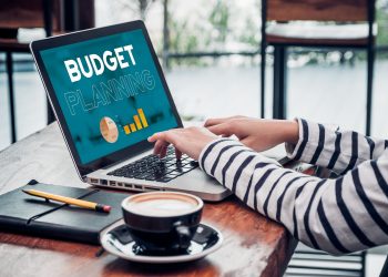 5 Hands-On Tips for Creating and Sticking to a Budget