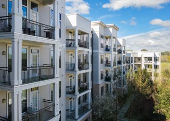 Essential Tips for First-Time Condo Sellers: A Step-by-Step Guide