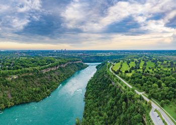 Global Spotlight: Family-Oriented Communities Draw Buyers to the Great White North