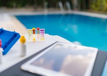 Pool Maintenance Mistakes to Avoid as Summer Winds Down